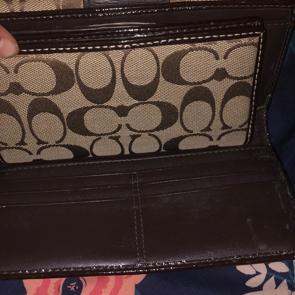 Coach Wallet - Picture 2 of 3